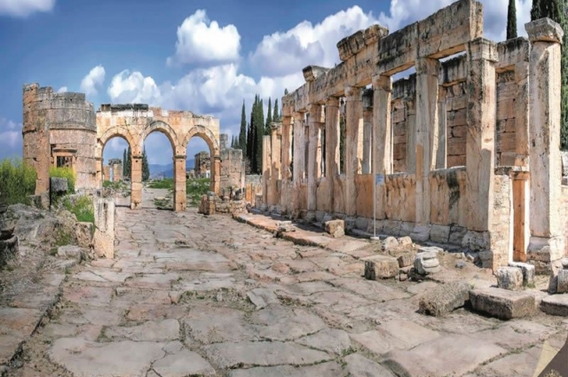 Salda Gölü ve Pamukkale Turu