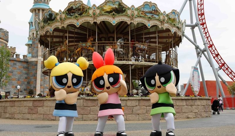 İsfanbul Tema Park ( Vialand ) Eğlence Merkezi Turu