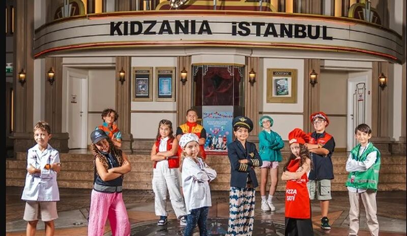 İstanbul Kidzania - Rahmi koç Müzesi - Miniatürk Turu