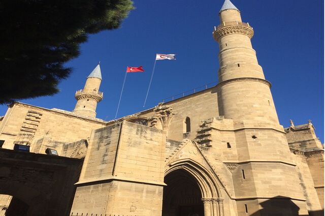 İzmir Çıkışlı Kıbrıs Kültür Turu Vuni Palace Hotel