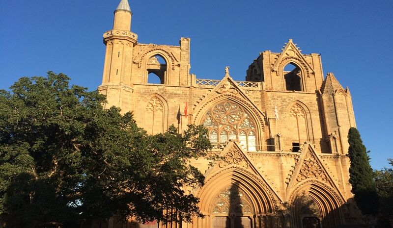 İzmir Çıkışlı Kıbrıs Kültür Turu Vuni Palace Hotel