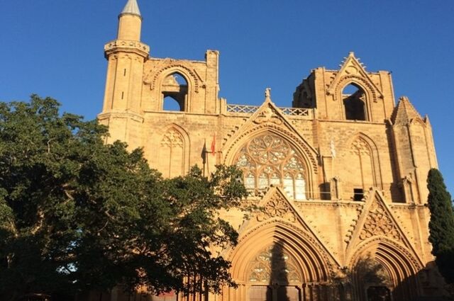 Uçaklı Sabiha Gökçen Kalkışlı Kıbrıs Turu