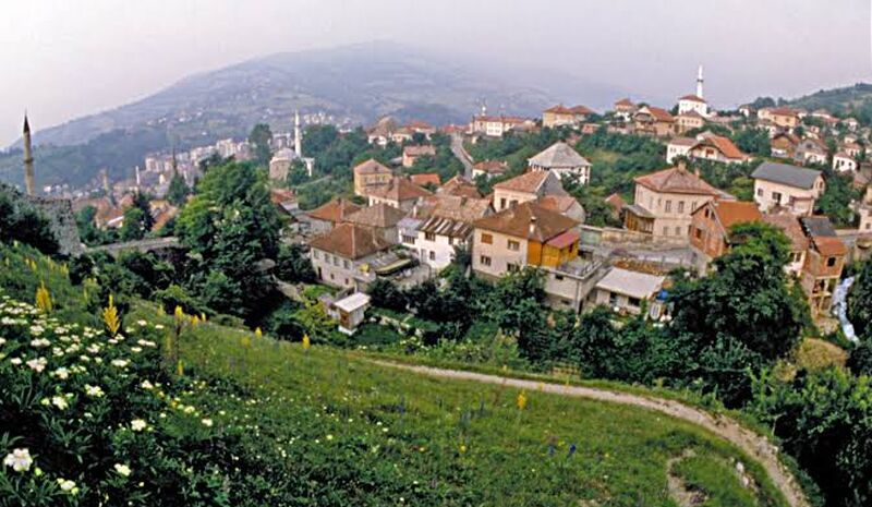 Kosovalı Büyük Balkanlar Turu AJet ile Extra Turlar ve Akşam Yemekleri Dahil TIA-PRN